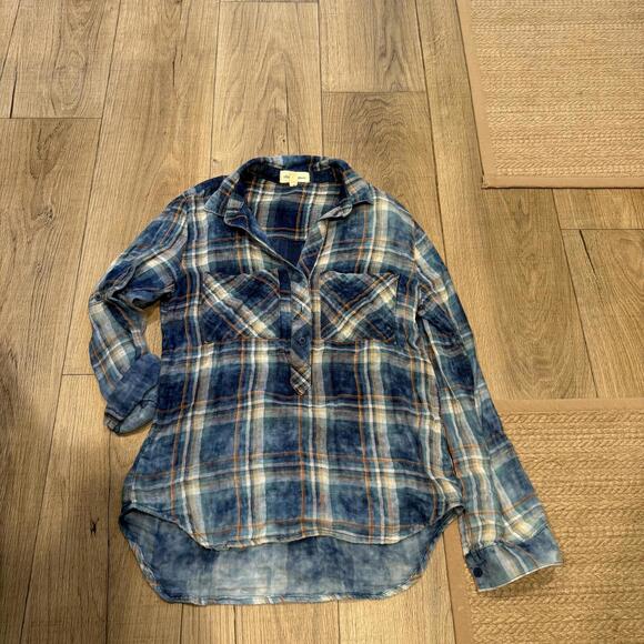 Cloth & Stone Tops - cloth & stone Women's XS Blue Plaid Button-Up Shirt